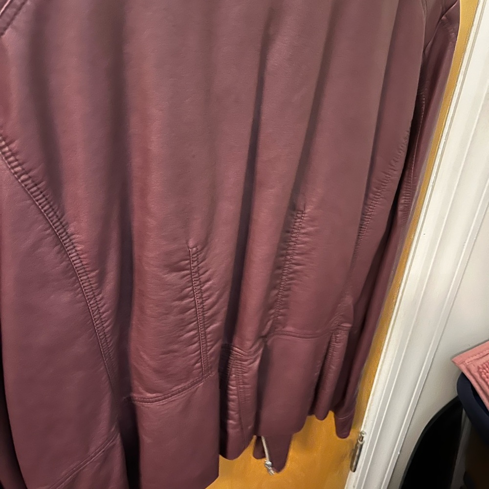 Black Rivet Leather Jacket. - Picture 5 of 6